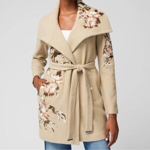 White House Black Market Beige Knit Sweater